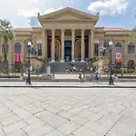 Aragona House